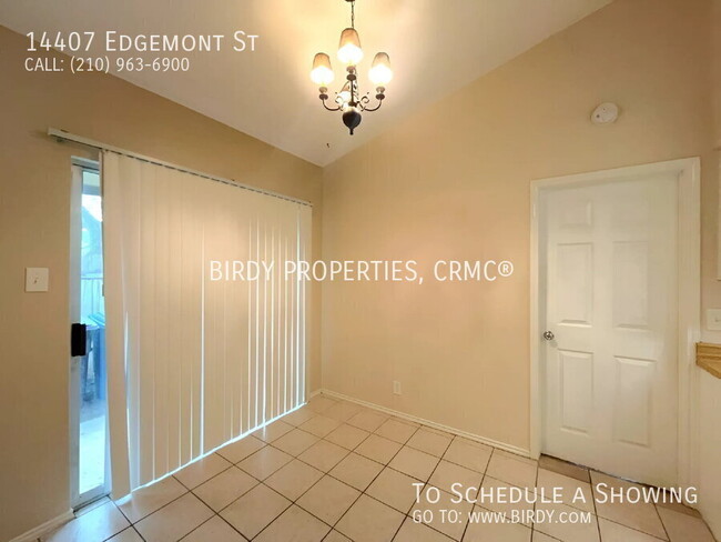 Building Photo - 14407 Edgemont St