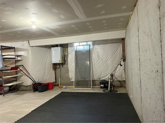 Building Photo - 14 Keph Dr