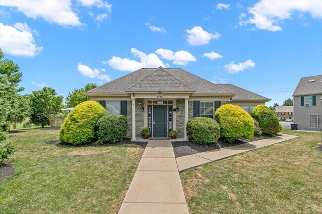 Building Photo - 1835 Bradfield Dr