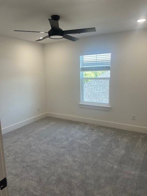 Building Photo - 4750 Cowboy St