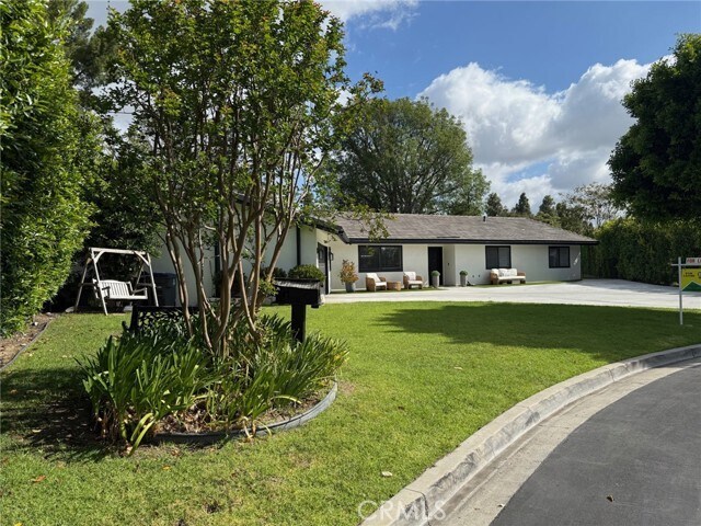 Building Photo - 1530 Robin Way