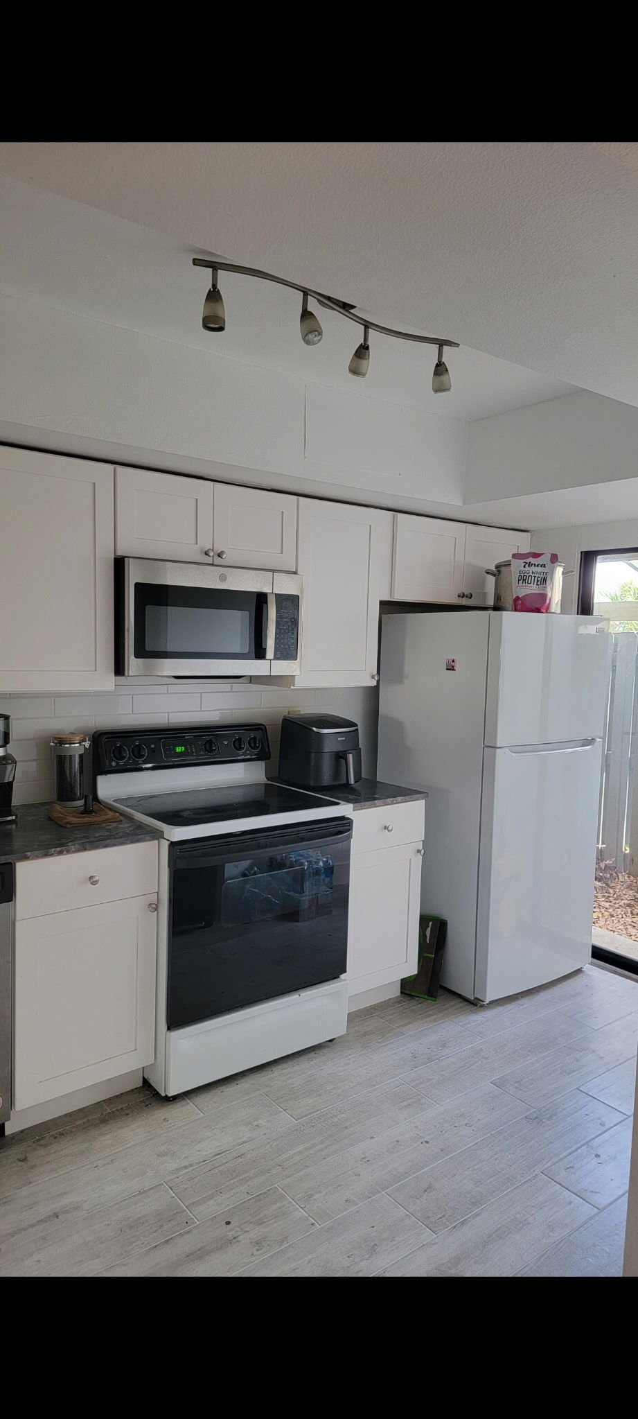 New kitchen - 5647 Summer Side Ln