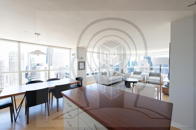 Building Photo - Stunning 46th Floor, 2 bedroom condo, righ...