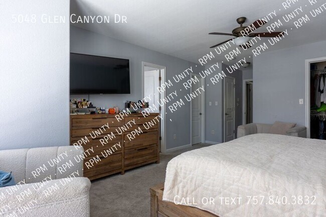 Building Photo - 5048 Glen Canyon Dr