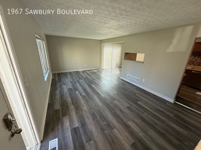 Building Photo - 1967 Sawbury Blvd