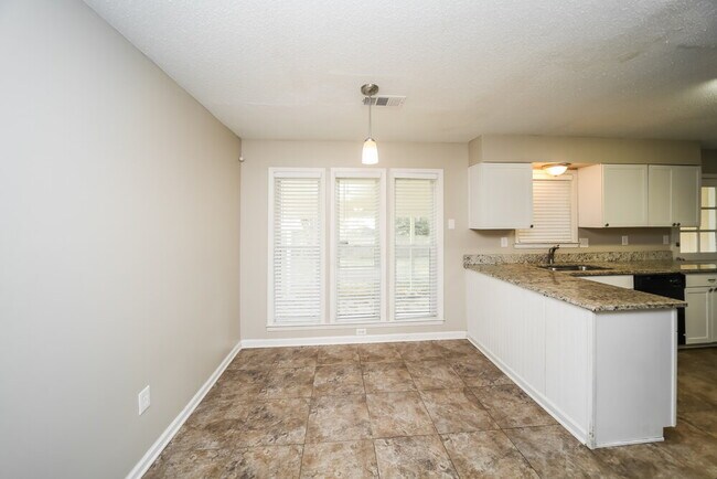 Building Photo - 4512 Trout Valley Dr