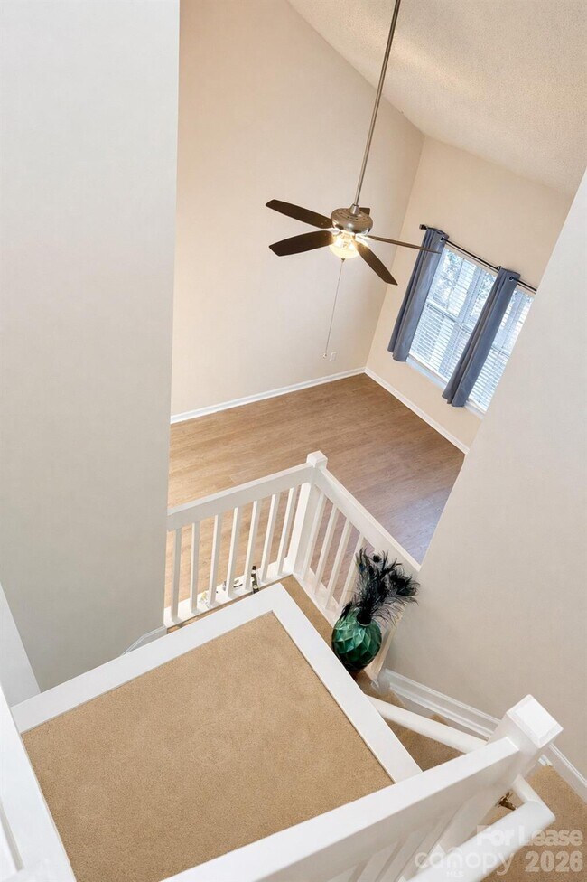 Building Photo - 111 Lynch Cir