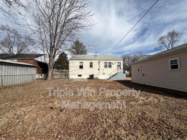 Building Photo - 1145 St Matthew Dr