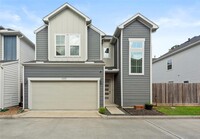 Building Photo - 1223 W Tidwell Rd