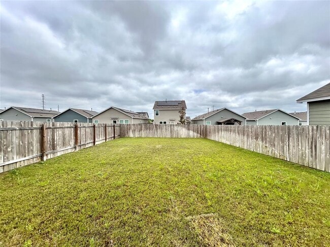 Building Photo - 2520 Forgetmenot Ln