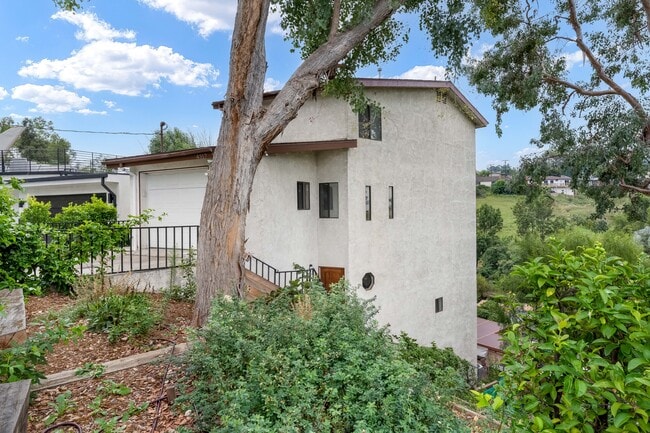 Building Photo - 4317 Mont Eagle Plz