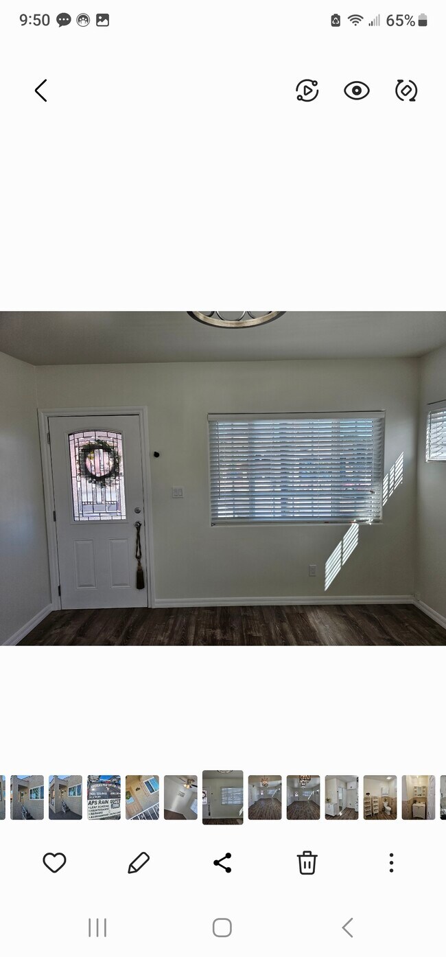 Building Photo - 615 Forest Ave