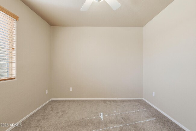 Building Photo - 3032 E Denim Trail