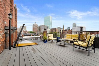 Building Photo - 127 Beacon St