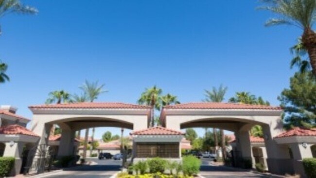 Building Photo - 3636 E Inverness Ave