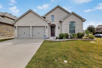 Building Photo - 1009 Mesa Crest Dr