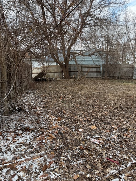 Building Photo - 17179 Ontario St