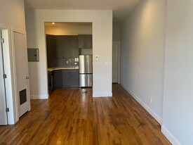 Building Photo - 7104 Fresh Pond Rd