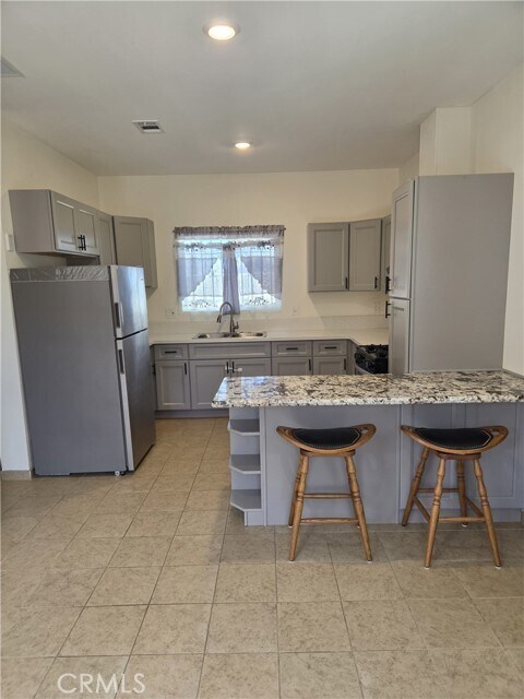 Building Photo - 13745 Vellanto Way