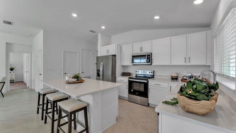 Building Photo - 204 Rivermill Way