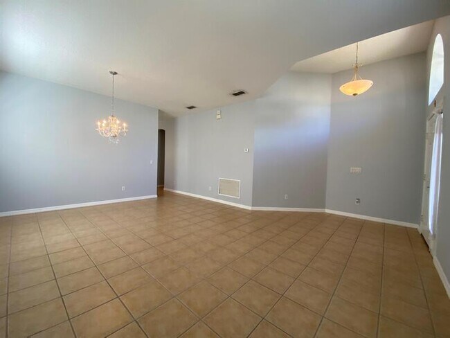 Building Photo - 9918 Autumn Creek Ln