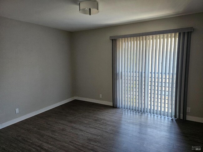 Building Photo - 1186 Pear Tree Ln