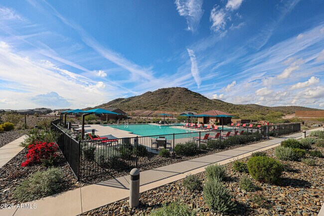 Building Photo - 13723 W Calle De Baca