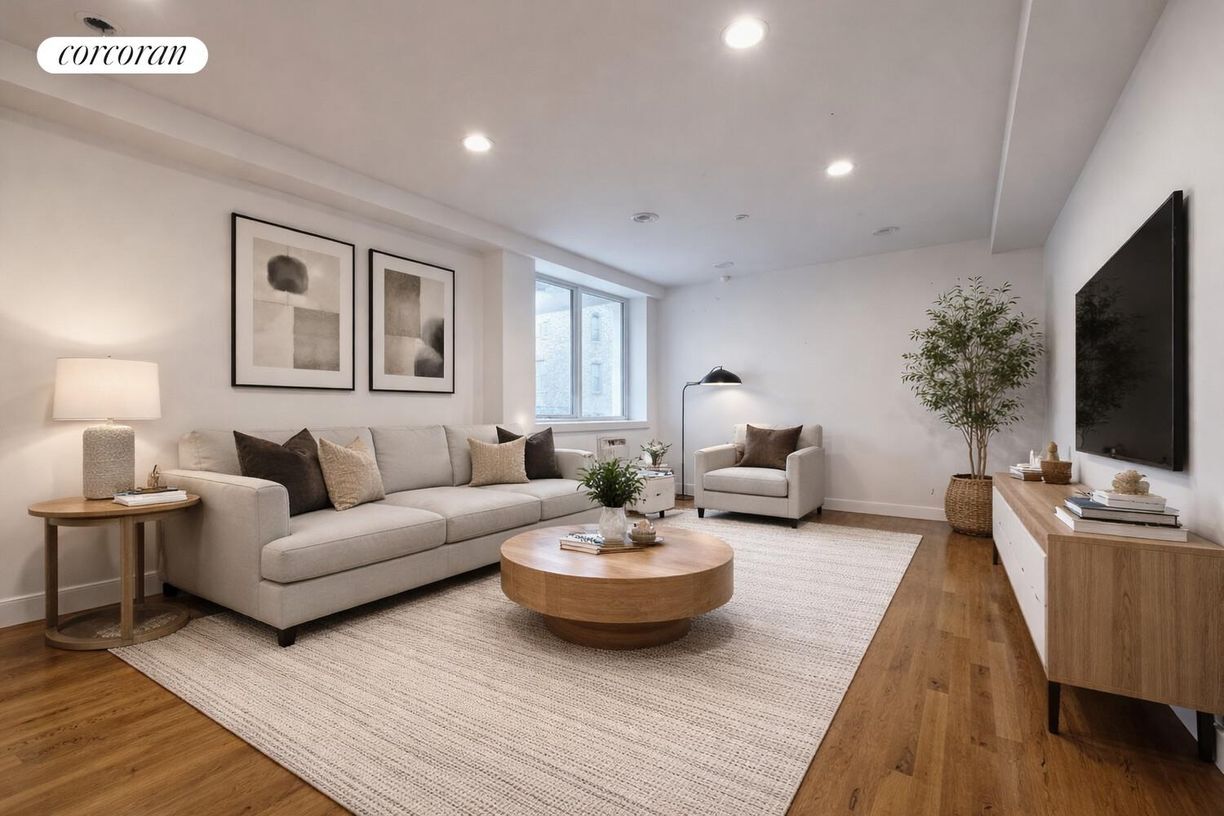 Building Photo - 1288 E 19th St