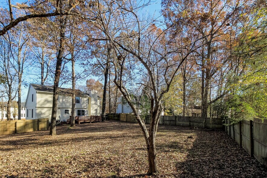 Building Photo - 3112 Hickory Ridge Dr