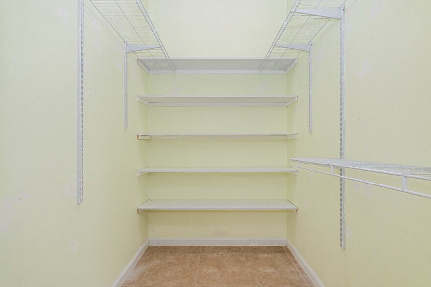 Primary closet - 1322 Dittmer Cir SE