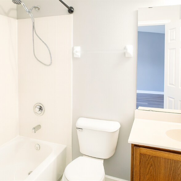 Building Photo - 419 Wild Oak Dr