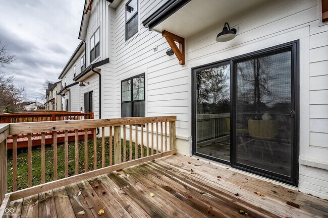 Building Photo - 17491 Fetzer Ct