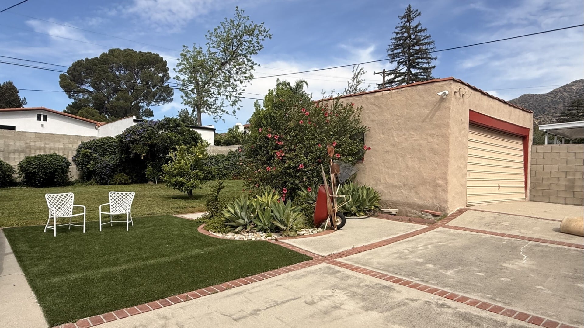 Building Photo - 1611 Idlewood Rd