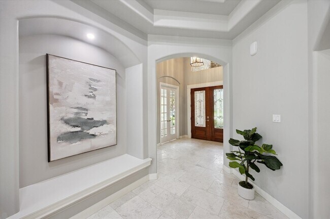 Building Photo - 5826 Santa Fe Springs Dr