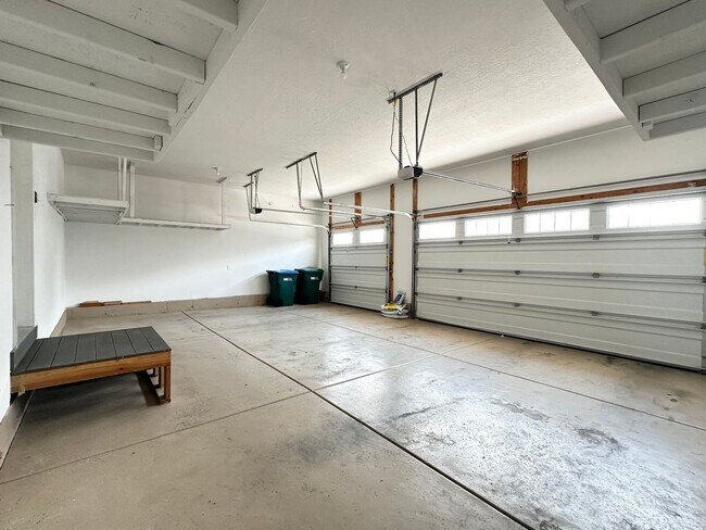Building Photo - Amazing Home Available in the Heart of Highland UT!