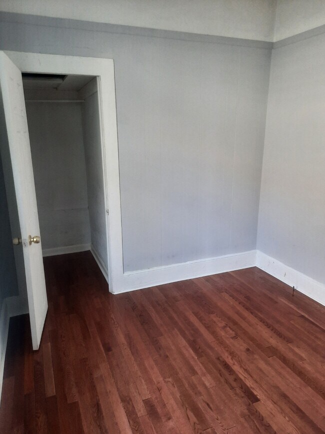 Bedroom 3 - 538 8th Ave