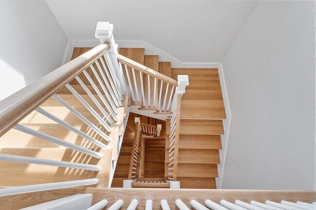 Building Photo - 1 Saw Mill Cir