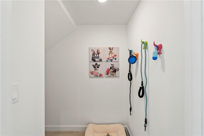 Building Photo - 22036 Brookmont Dr