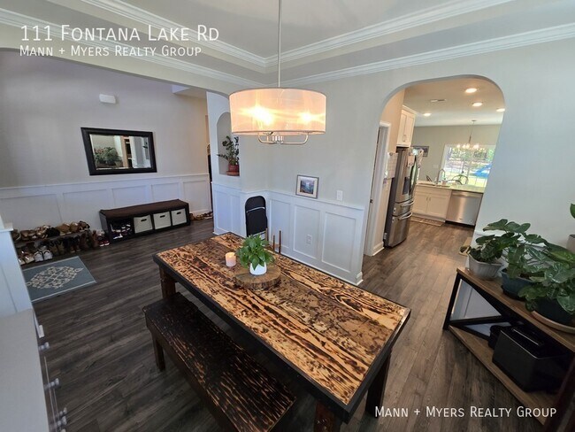 Building Photo - 111 Fontana Lake Rd