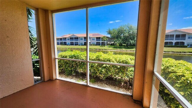 Building Photo - 4170 Central Sarasota Pkwy