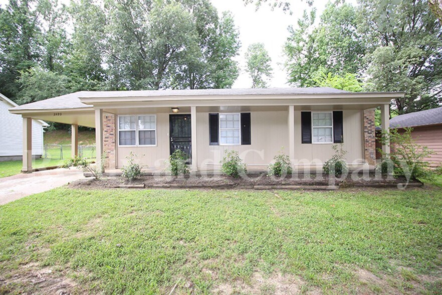 Primary Photo - 3593 Voltaire Ave