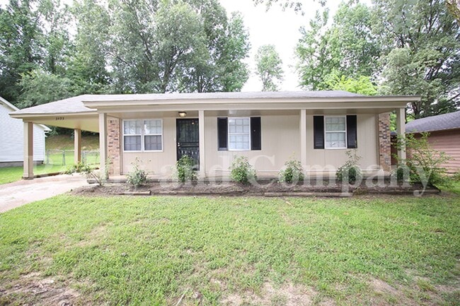 Building Photo - 3593 Voltaire Ave