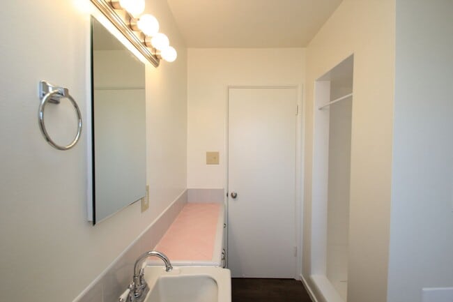 Building Photo - SanLuisProperties