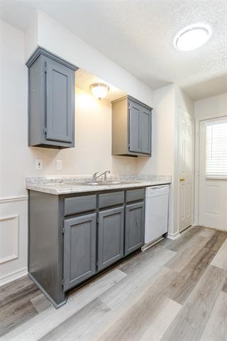 Building Photo - 3311 E FM 813