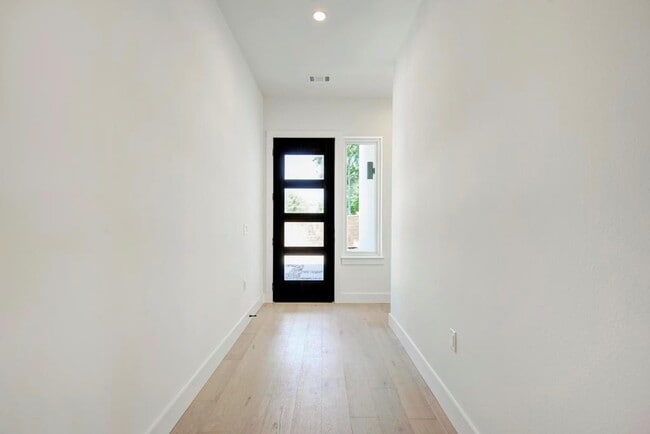 Building Photo - 200 Tillery Square