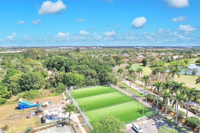 Building Photo - 1166 SW 158th Way