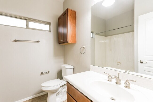 Building Photo - 12890 N Carpas Ct