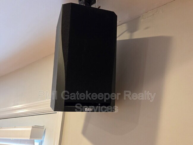 Building Photo - 9834 Chimney Sweep Ln