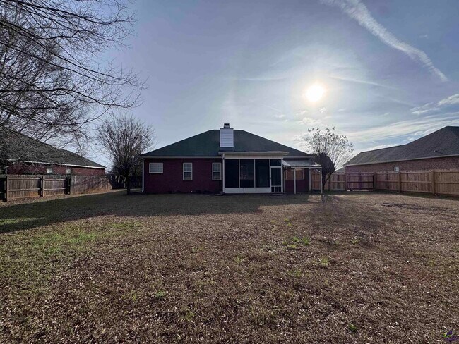 Building Photo - 104 Sir Patrick Way