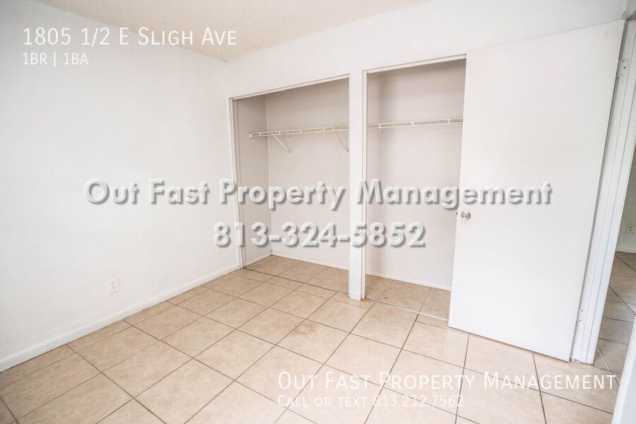 Building Photo - 1805 1/2 E Sligh Ave-